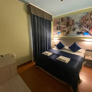 *** Otel Ducale İtalya